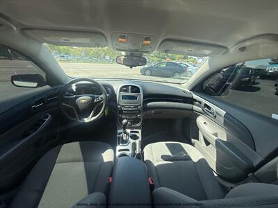 2015 Chevrolet Malibu LS   - Photo 9 - Garden City, ID 83714