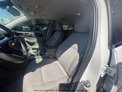 2015 Chevrolet Malibu LS   - Photo 11 - Garden City, ID 83714