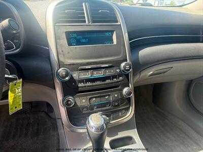 2015 Chevrolet Malibu LS   - Photo 25 - Garden City, ID 83714