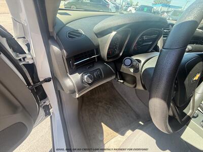 2015 Chevrolet Malibu LS   - Photo 23 - Garden City, ID 83714