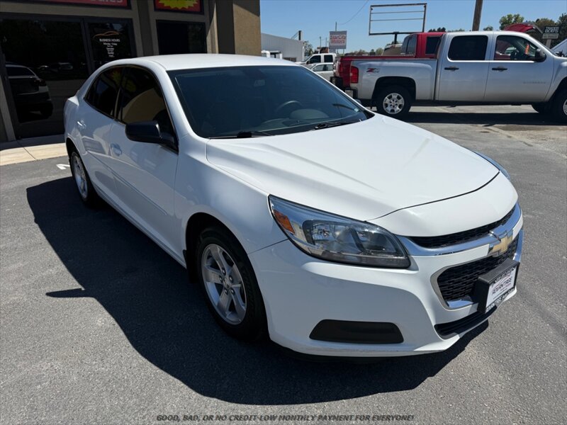 2015 Chevrolet Malibu LS   - Photo 1 - Garden City, ID 83714