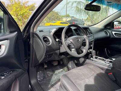 2016 Nissan Pathfinder SV 4x4 4dr SUV - Photo 11 - Garden City, ID 83714