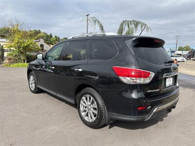 2016 Nissan Pathfinder SV 4x4 4dr SUV - Photo 5 - Garden City, ID 83714