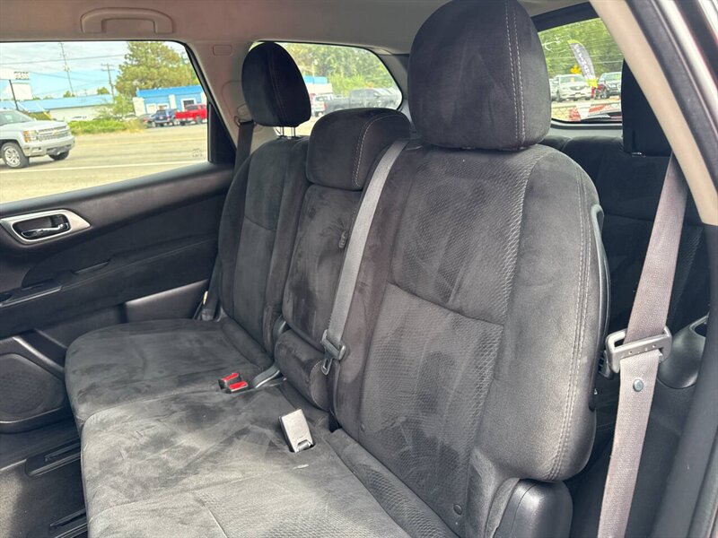 2016 Nissan Pathfinder SV 4x4 4dr SUV - Photo 15 - Garden City, ID 83714