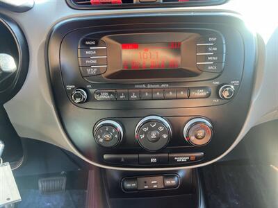 2016 Kia Soul Base 4dr Crossover 6A - Photo 23 - Garden City, ID 83714