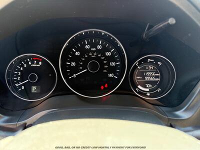 2017 Honda HR-V EX   - Photo 13 - Garden City, ID 83714