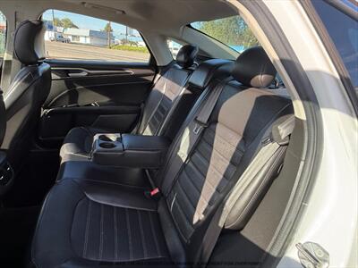 2015 Ford Fusion SE - Photo 18 - Garden City, ID 83714