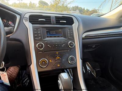 2015 Ford Fusion SE - Photo 27 - Garden City, ID 83714