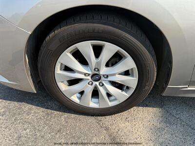 2015 Subaru Legacy 2.5i Premium - Photo 22 - Garden City, ID 83714