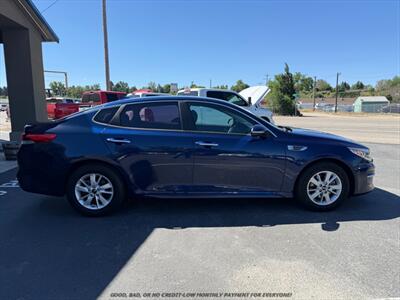 2018 Kia Optima LX   - Photo 8 - Garden City, ID 83714