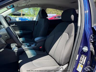 2018 Kia Optima LX   - Photo 11 - Garden City, ID 83714