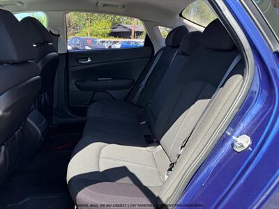 2018 Kia Optima LX   - Photo 15 - Garden City, ID 83714