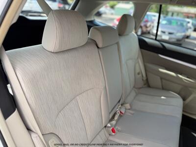 2014 Subaru Outback 2.5i - Photo 16 - Garden City, ID 83714