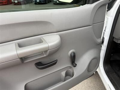 2008 GMC Sierra 1500 Work Truck - Photo 9 - Garden City, ID 83714