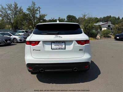 2017 Jaguar F-PACE 35t Prestige   - Photo 6 - Garden City, ID 83714