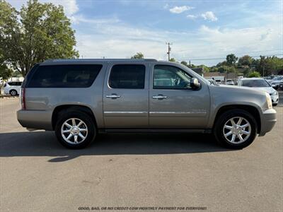2012 GMC Yukon XL Denali - Photo 8 - Garden City, ID 83714
