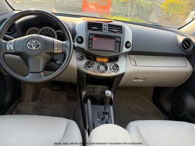 2012 Toyota RAV4 Limited   - Photo 9 - Garden City, ID 83714