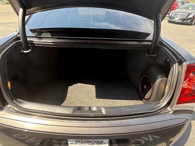 2015 Chrysler 300 Series S - Photo 18 - Garden City, ID 83714