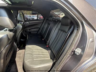 2015 Chrysler 300 Series S - Photo 17 - Garden City, ID 83714