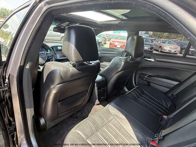 2015 Chrysler 300 Series S - Photo 16 - Garden City, ID 83714