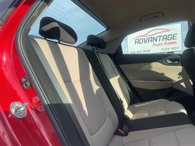 2021 Hyundai Accent SE 4dr Sedan CVT - Photo 13 - Garden City, ID 83714