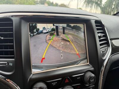 2015 Jeep Grand Cherokee Overland - Photo 13 - Garden City, ID 83714