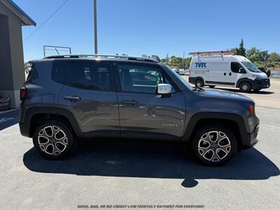 2016 Jeep Renegade Limited - Photo 8 - Garden City, ID 83714
