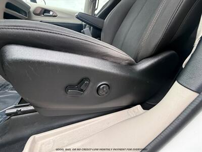 2017 Chrysler Pacifica LX   - Photo 31 - Garden City, ID 83714