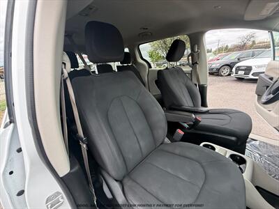 2017 Chrysler Pacifica LX   - Photo 20 - Garden City, ID 83714