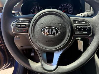 2017 Kia Optima LX - Photo 26 - Garden City, ID 83714