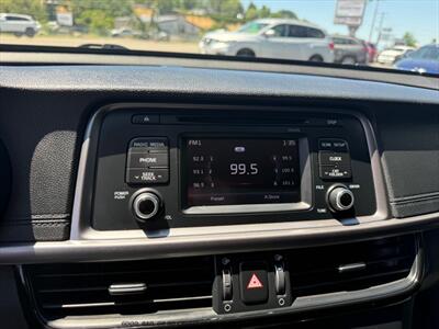 2017 Kia Optima LX - Photo 27 - Garden City, ID 83714