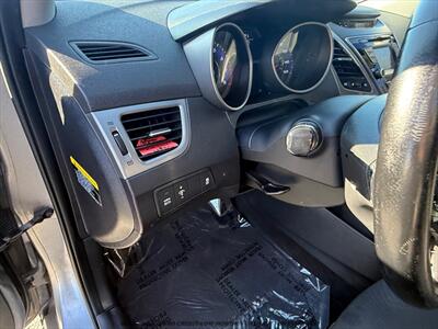 2015 Hyundai ELANTRA SE - Photo 25 - Garden City, ID 83714