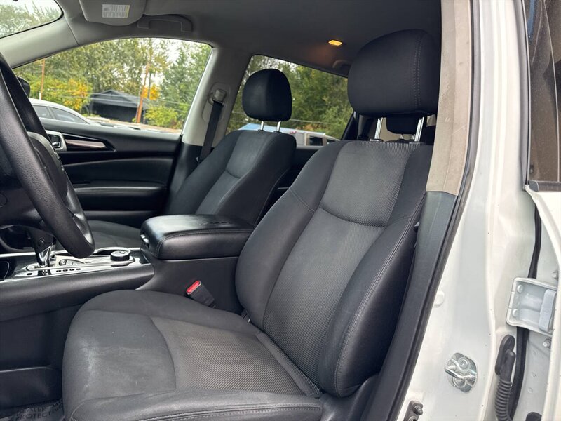 2018 Nissan Pathfinder S 4x4 4dr SUV - Photo 11 - Garden City, ID 83714