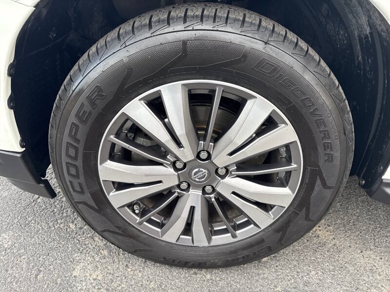 2018 Nissan Pathfinder S 4x4 4dr SUV - Photo 26 - Garden City, ID 83714