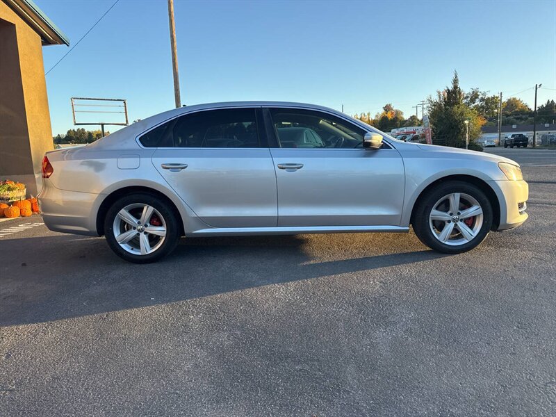 2013 Volkswagen Passat SE PZEV 4dr Sedan 6A - Photo 7 - Garden City, ID 83714
