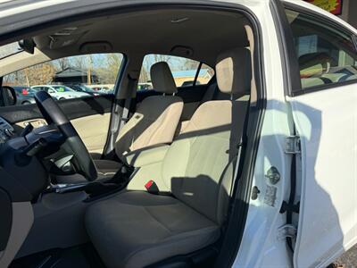 2013 Honda Civic LX   - Photo 12 - Garden City, ID 83714