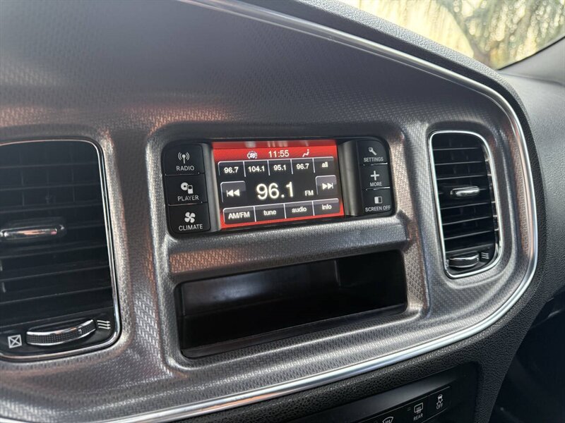 2014 Dodge Charger SE 4dr Sedan - Photo 12 - Garden City, ID 83714