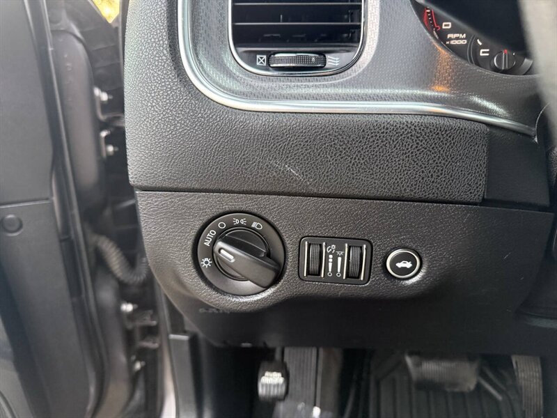 2014 Dodge Charger SE 4dr Sedan - Photo 22 - Garden City, ID 83714