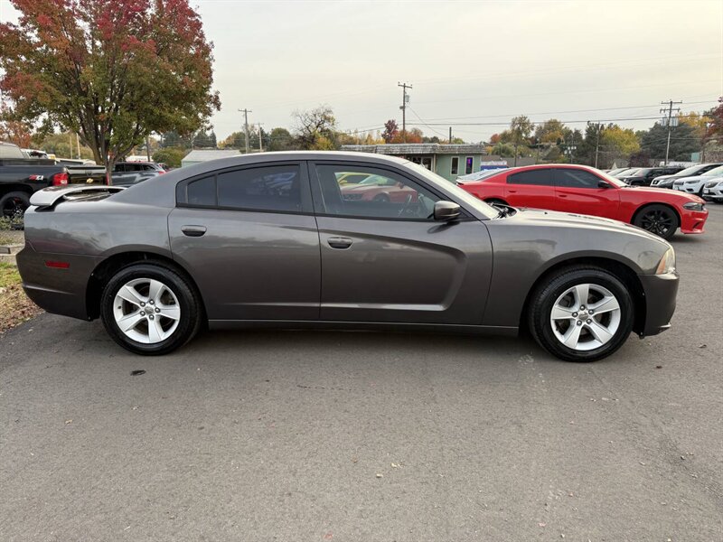 2014 Dodge Charger SE 4dr Sedan - Photo 7 - Garden City, ID 83714