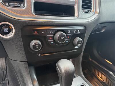 2014 Dodge Charger SE 4dr Sedan - Photo 24 - Garden City, ID 83714