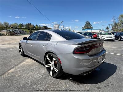 2015 Dodge Charger SXT   - Photo 5 - Garden City, ID 83714