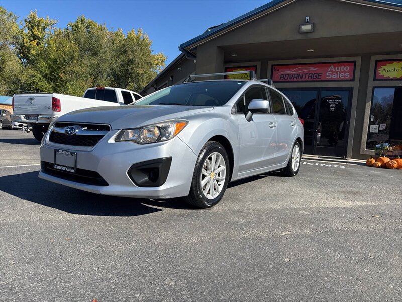 2013 Subaru Impreza 2.0i Premium AWD 4dr Wagon CVT - Photo 3 - Garden City, ID 83714