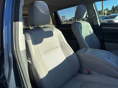 2017 Toyota Highlander Limited AWD 4dr SUV - Photo 23 - Garden City, ID 83714