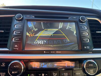 2017 Toyota Highlander Limited AWD 4dr SUV - Photo 14 - Garden City, ID 83714