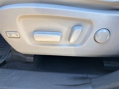 2017 Toyota Highlander Limited AWD 4dr SUV - Photo 34 - Garden City, ID 83714