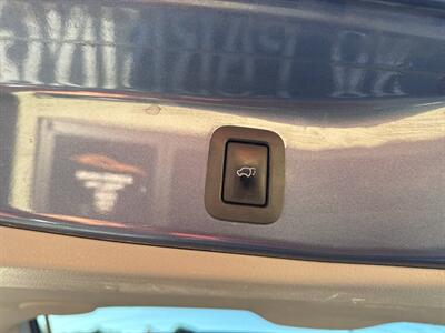 2017 Toyota Highlander Limited AWD 4dr SUV - Photo 39 - Garden City, ID 83714