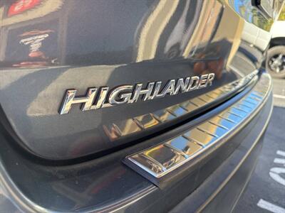 2017 Toyota Highlander Limited AWD 4dr SUV - Photo 40 - Garden City, ID 83714