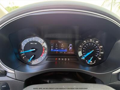2013 Ford Fusion SE - Photo 12 - Garden City, ID 83714