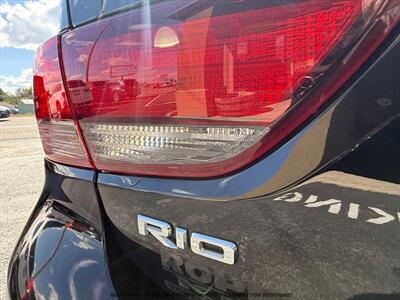 2018 Kia Rio LX   - Photo 26 - Garden City, ID 83714