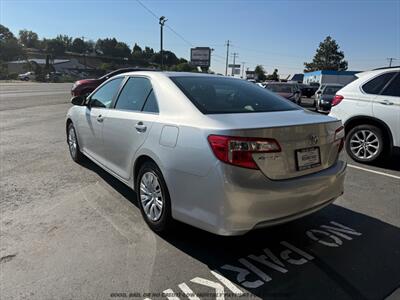 2013 Toyota Camry LE   - Photo 5 - Garden City, ID 83714